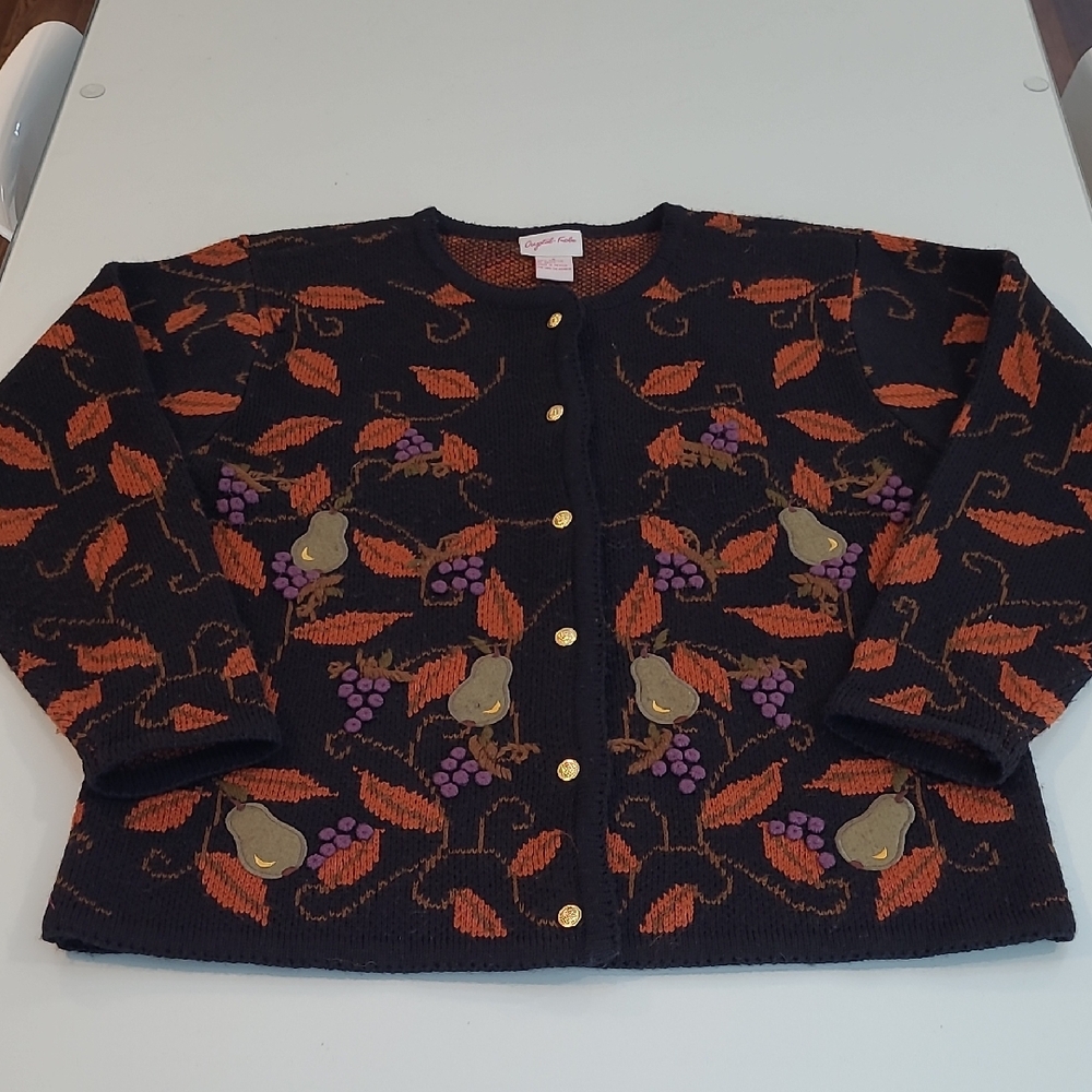 LIKE NEW Y2K Crystal Kole 100% Acyrlic Grape/Pear Kitschy Cardigan